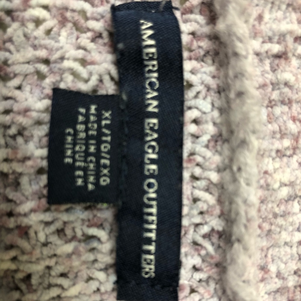 American eagle Brand. Preowned. In good condition. - Picture 3 of 5